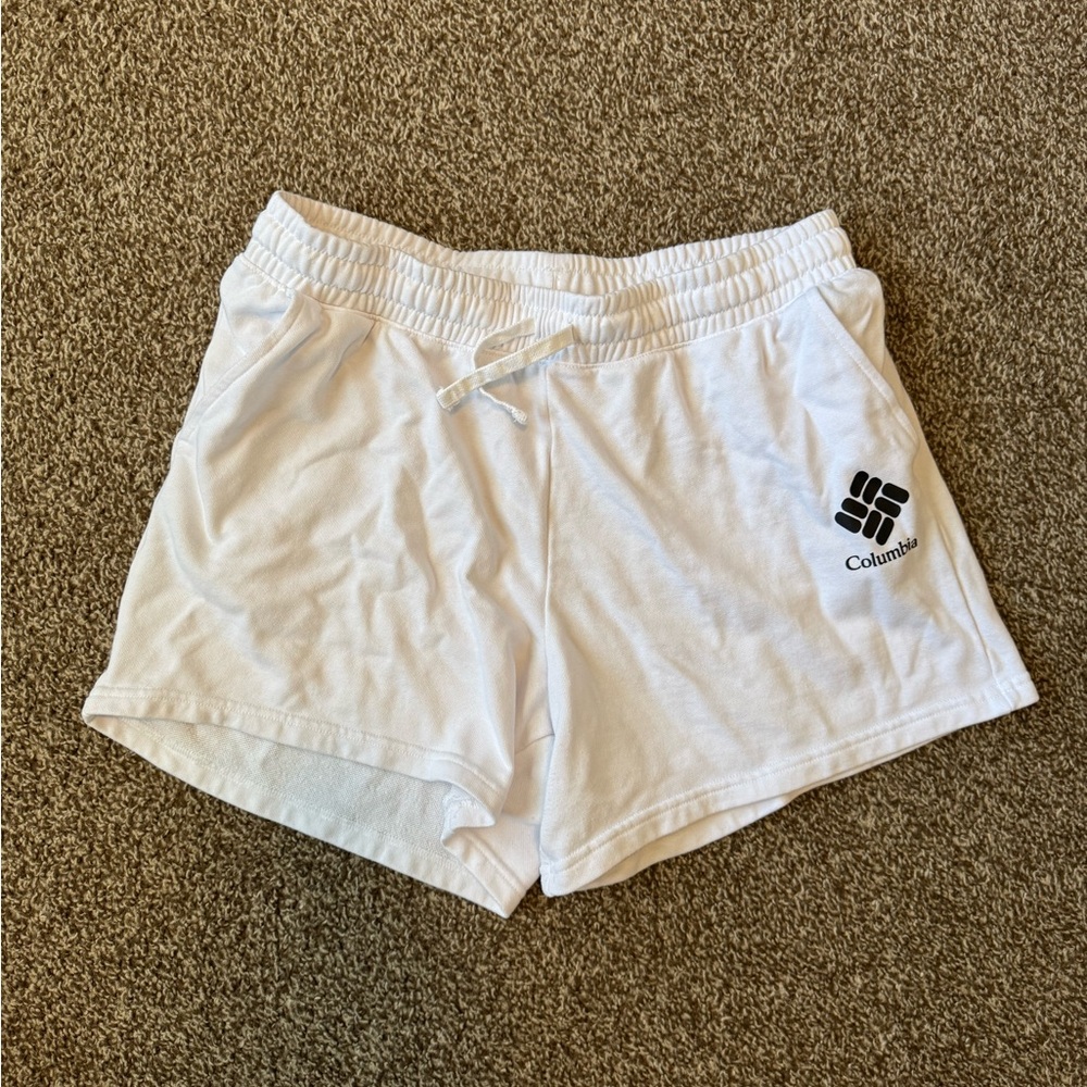 Columbia size medium lounge shorts